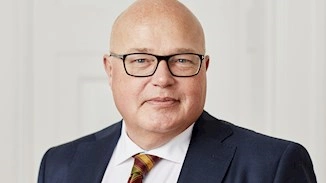 Michael Christiansen
